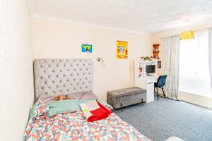 Photo 19- click for photo gallery